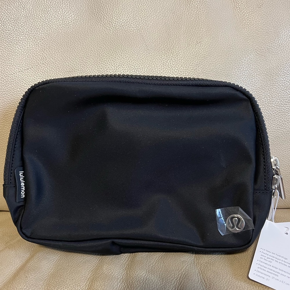 Lululemon Everywhere Belt Bag Large 2L